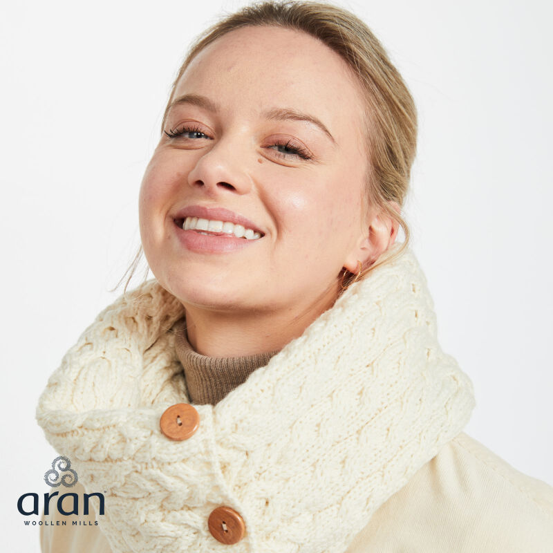 Ladies Buttoned Aran Natural Snood Scarf