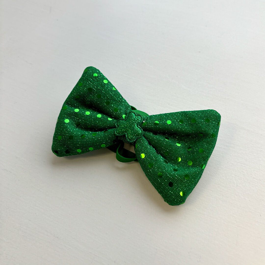 Green Sequin & Shamrock Elasticated Bow Tie