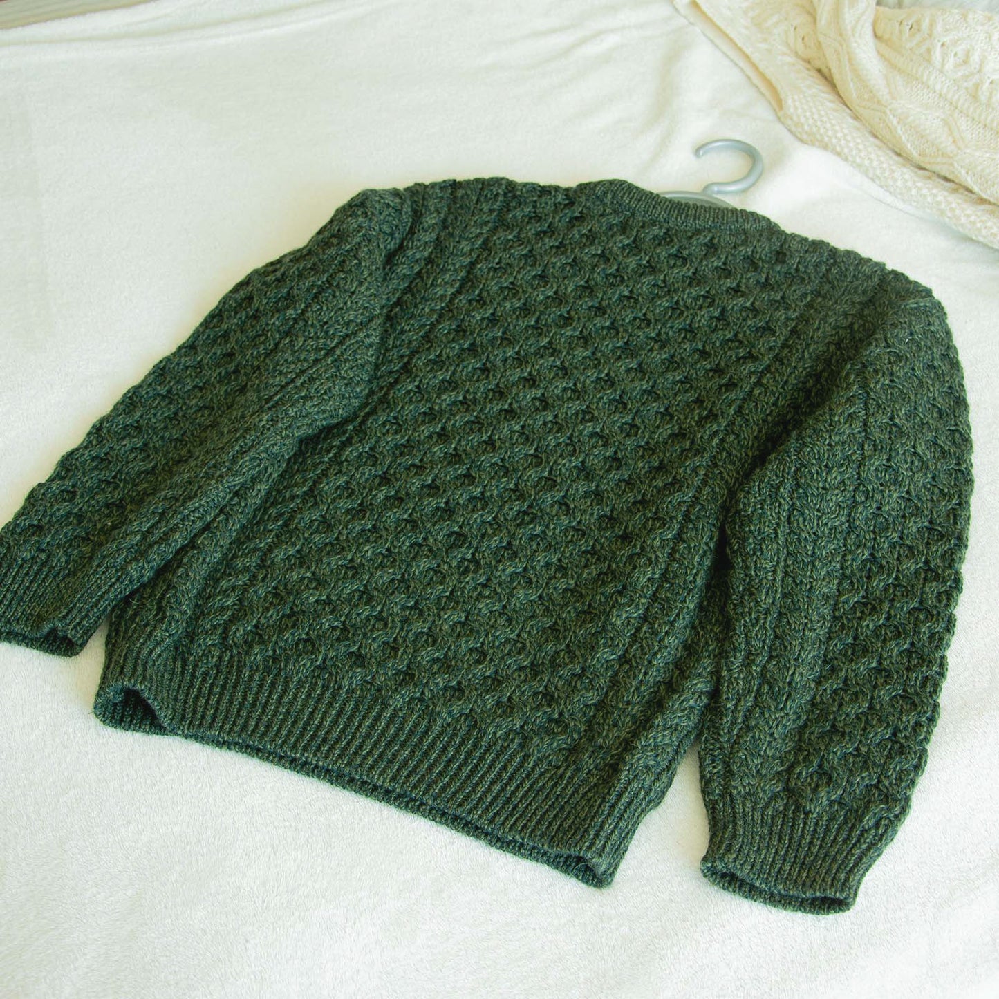 Men's Merino Wool Aran Crew Neck Green Jumper