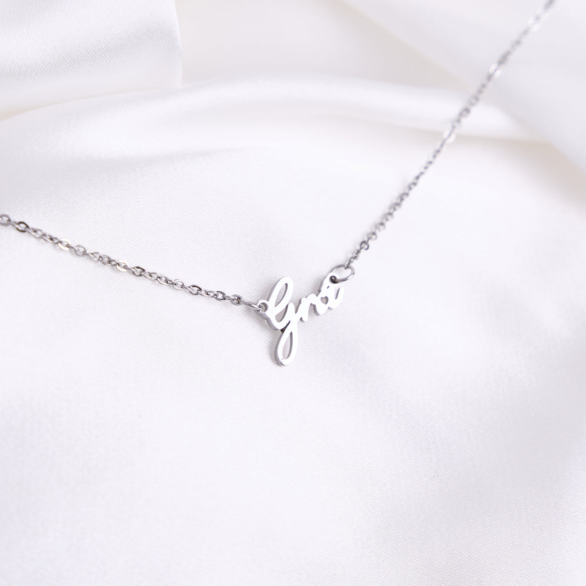 Grá Silver Necklace