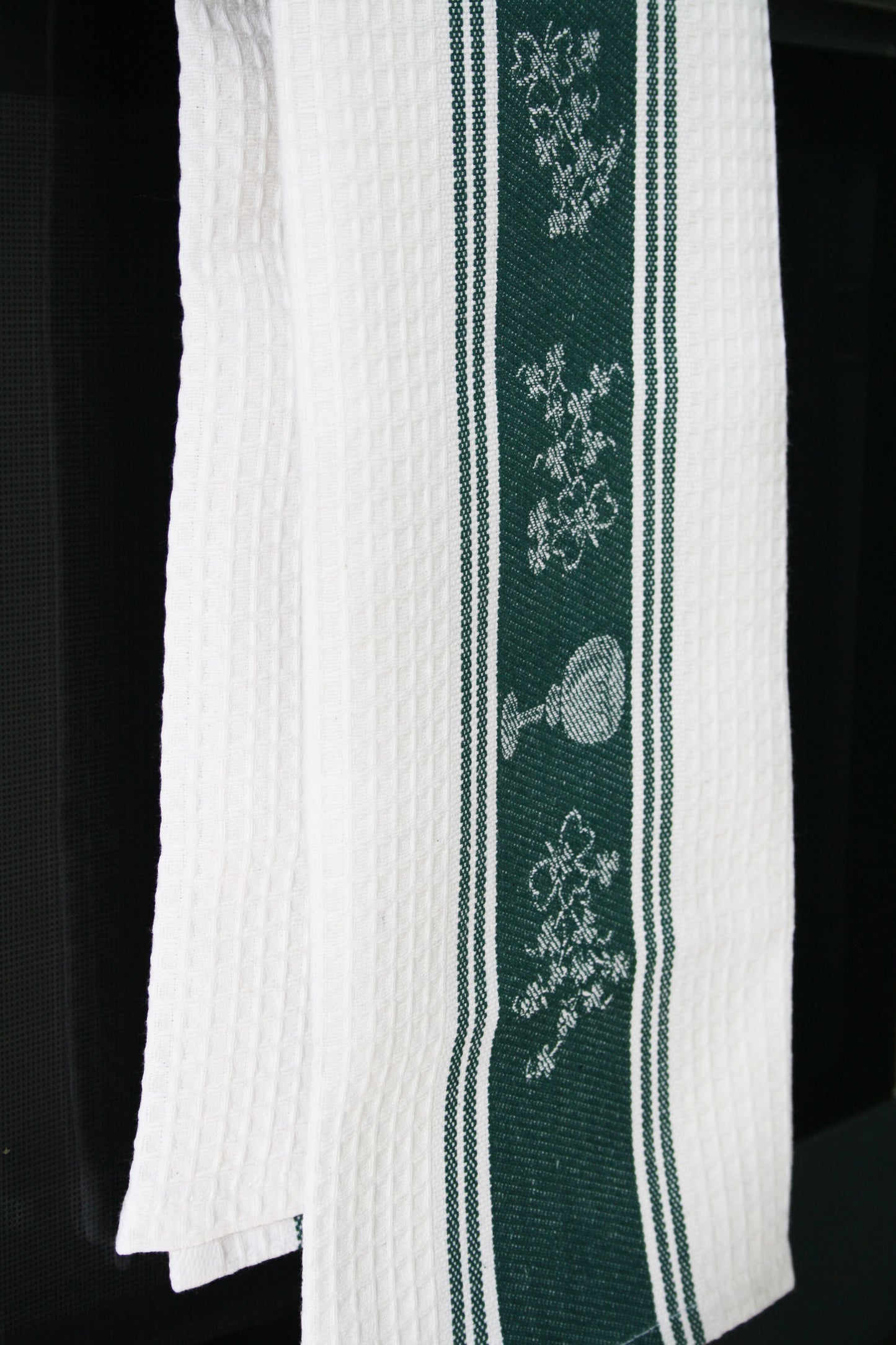 Shamrock Embroidered Waffle Tea Towel (2 Pack)