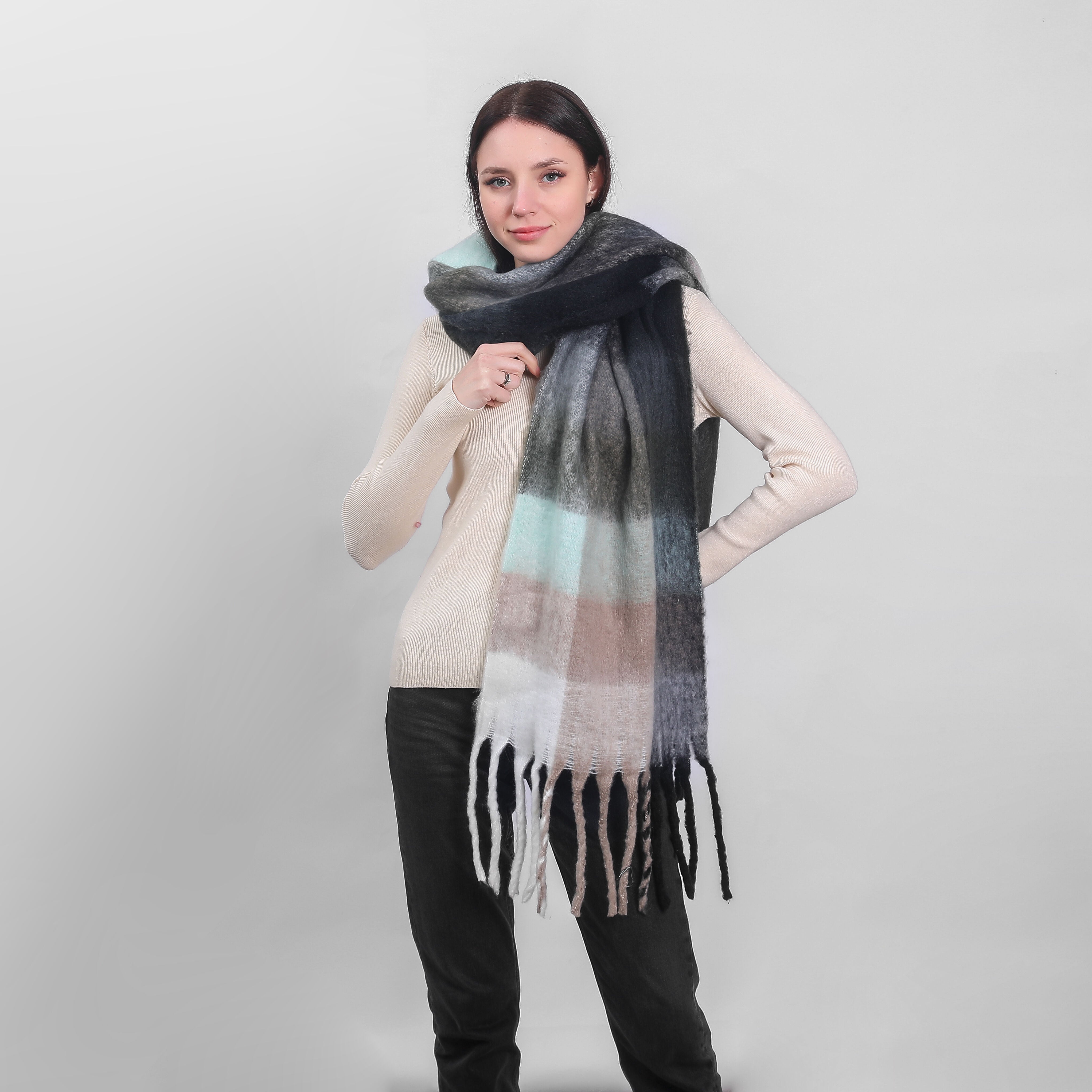 Irish Soft Check Scarf Green Grey