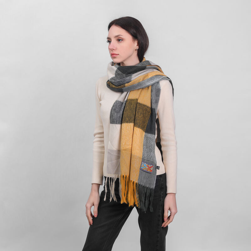 Patchwork Frailed End Scarf Grey