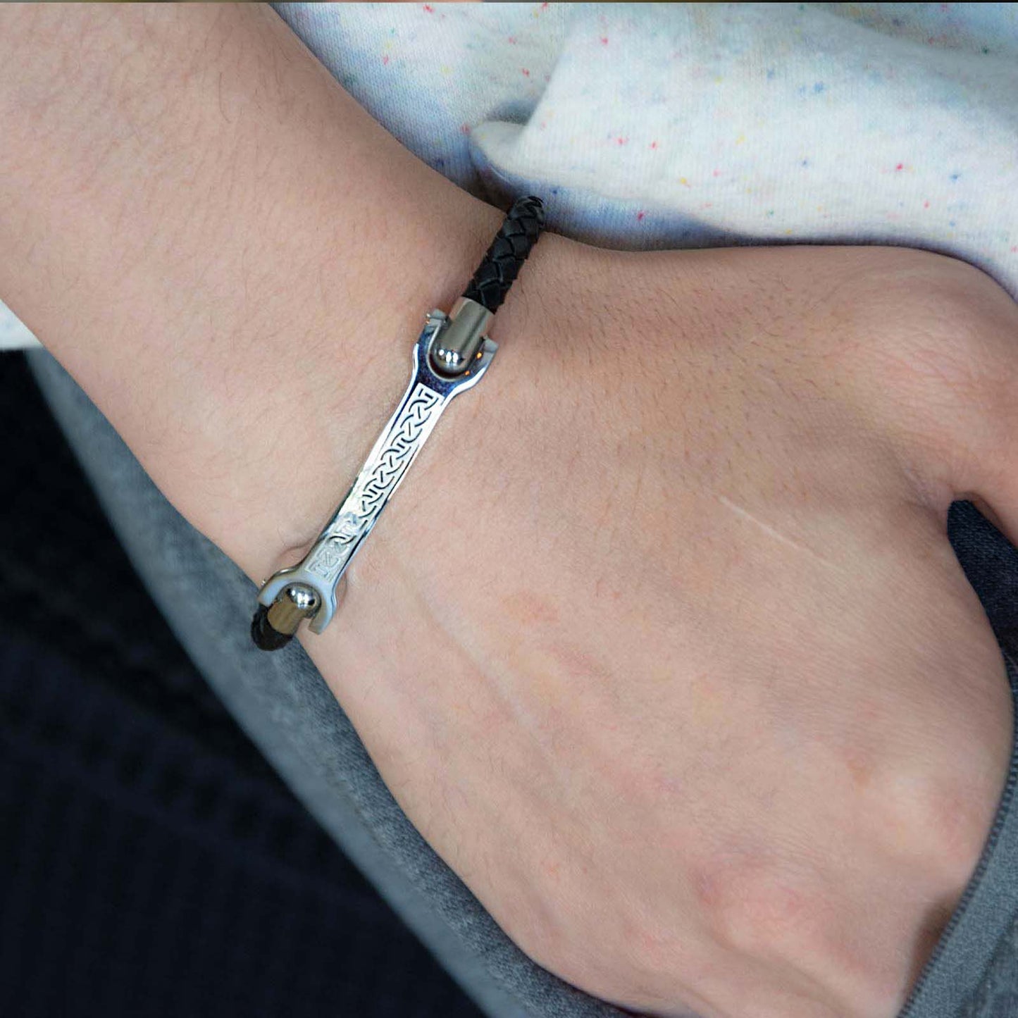 Mens Black Thin Leather Bracelet Wristband With Steel Celtic Knot Design