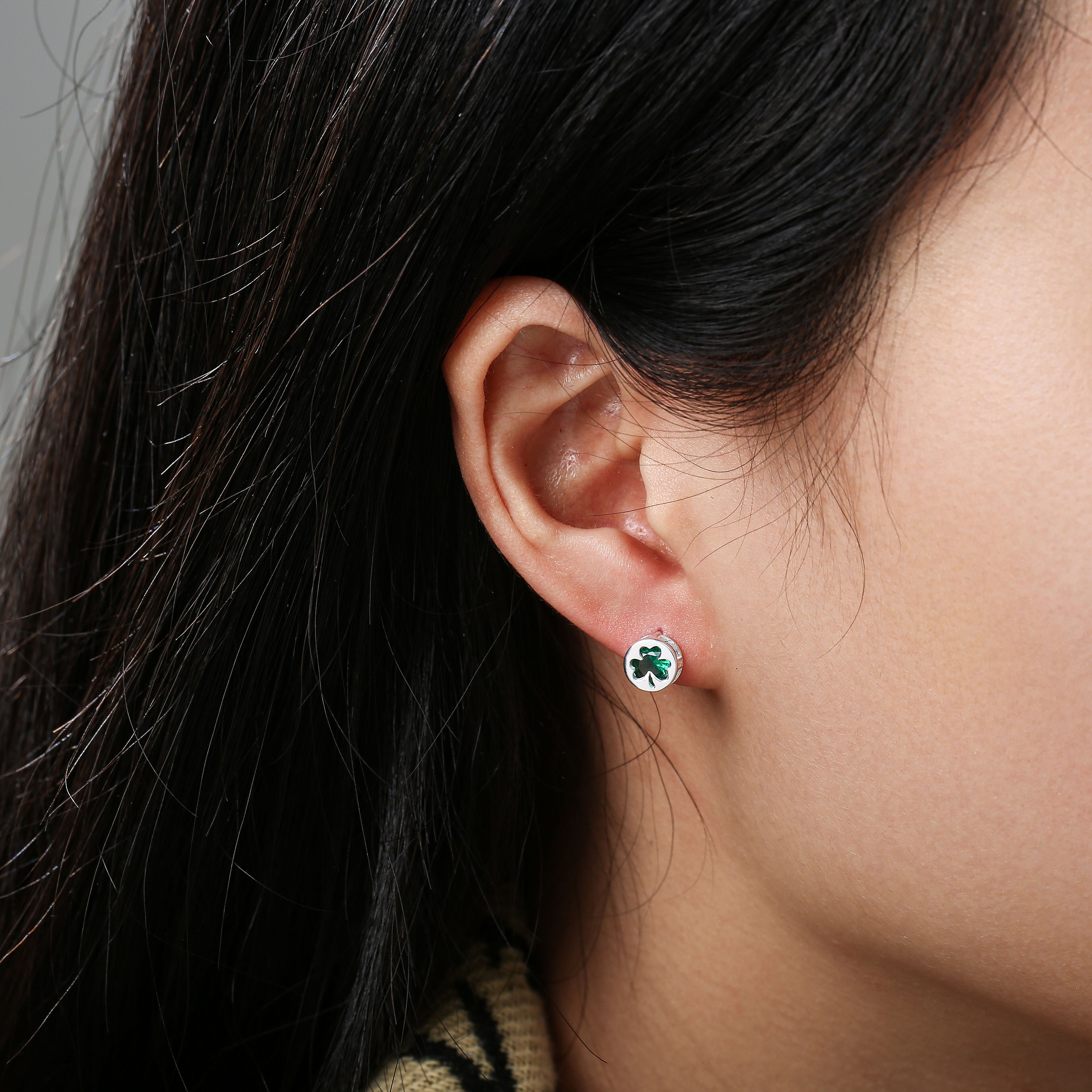 Grá Collection Shamrock Stud With Clear Stone Earring Sterling Silver