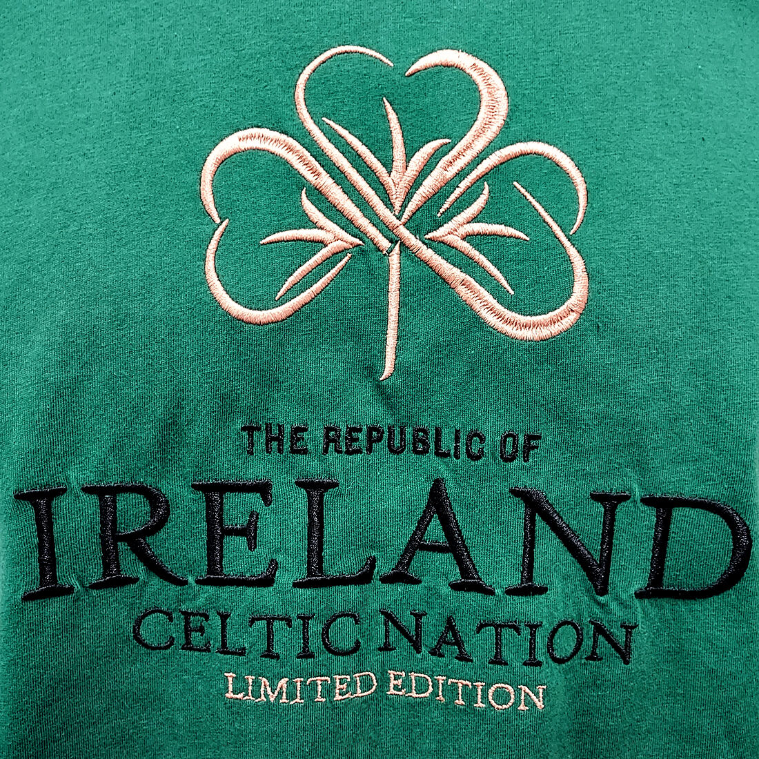 Unisex Shamrock Foil T-Shirt Green