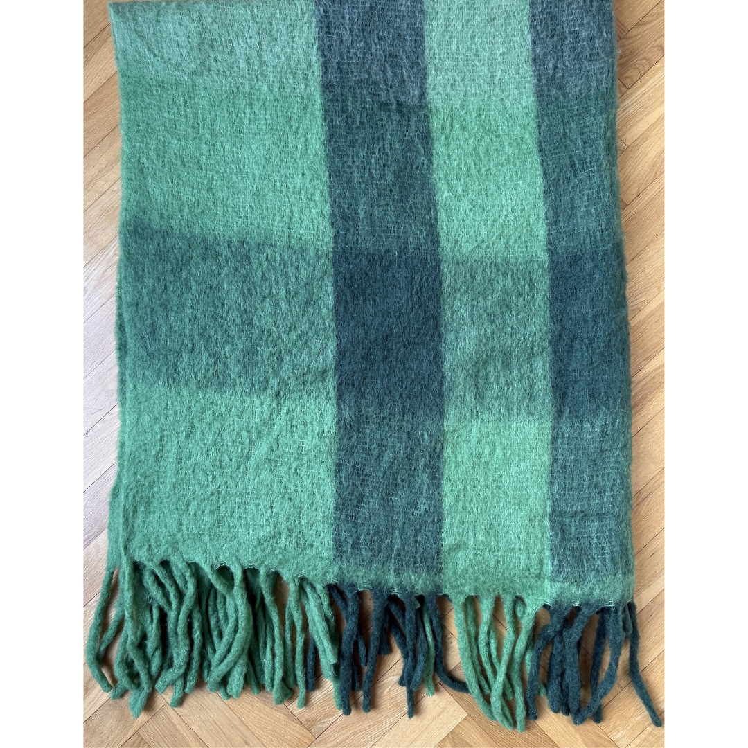 Celtic Weave Wool Blend Throw Green