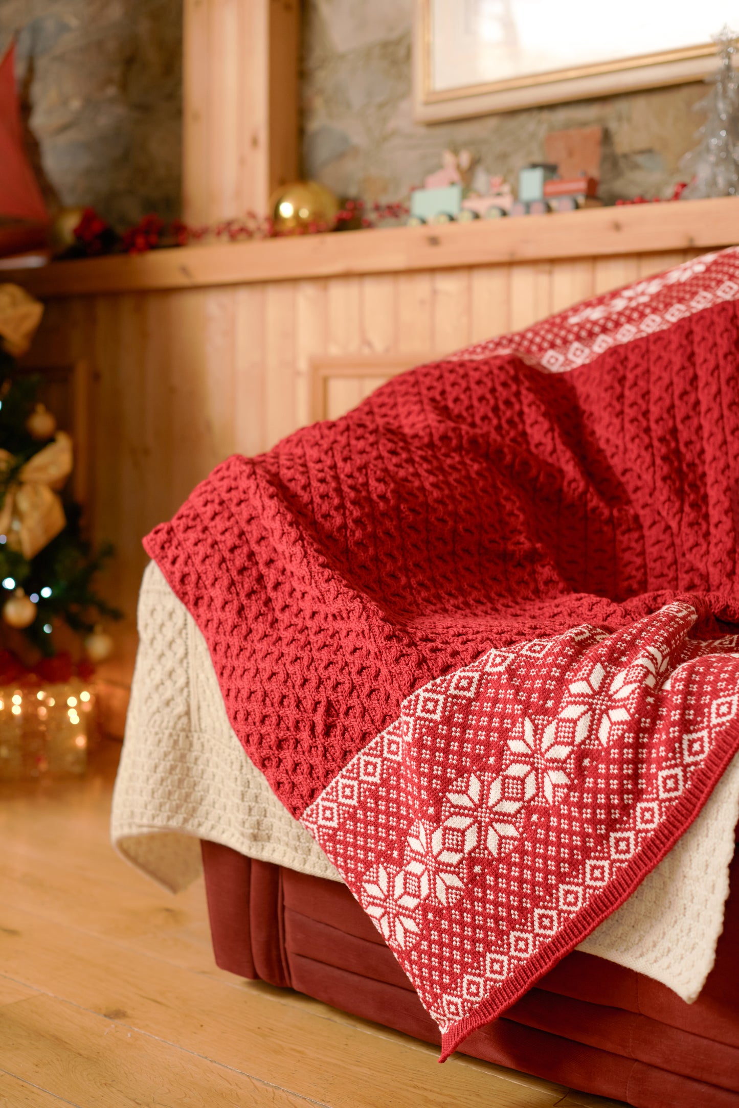 Christmas Jacquard Wool Throw