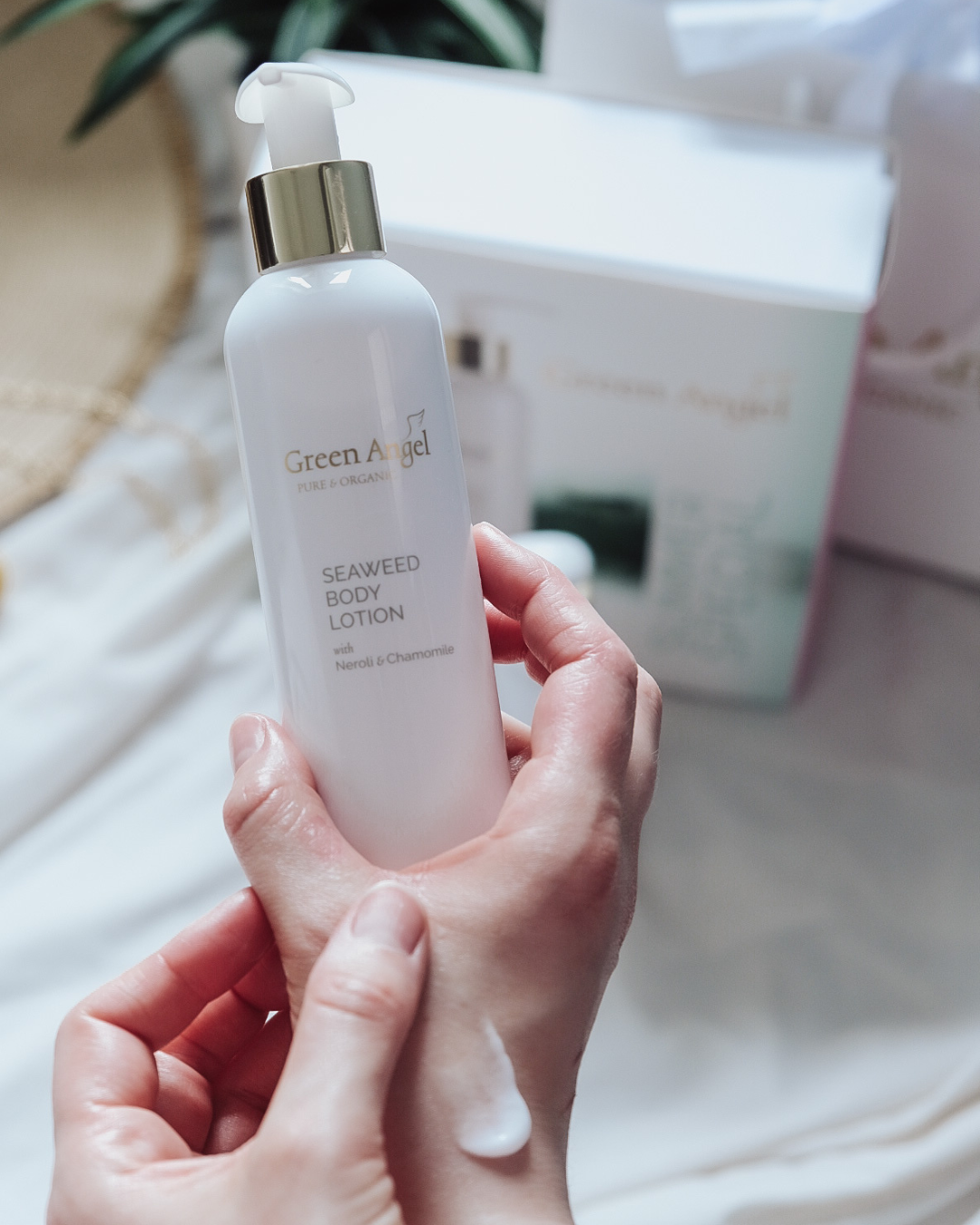 Green Angel Seaweed And Chamomile Body Lotion