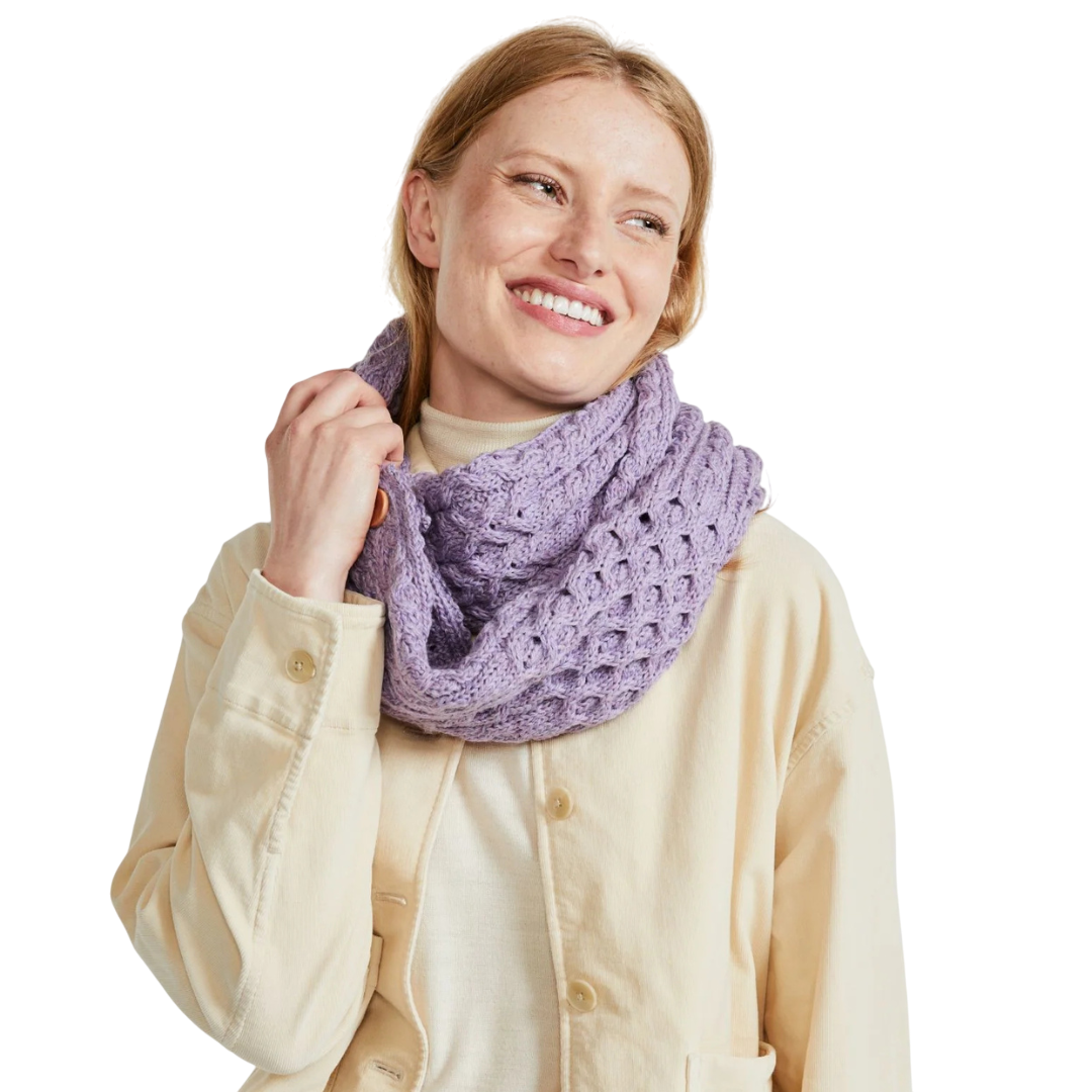 Ladies Buttoned Aran Lilac Snood Scarf