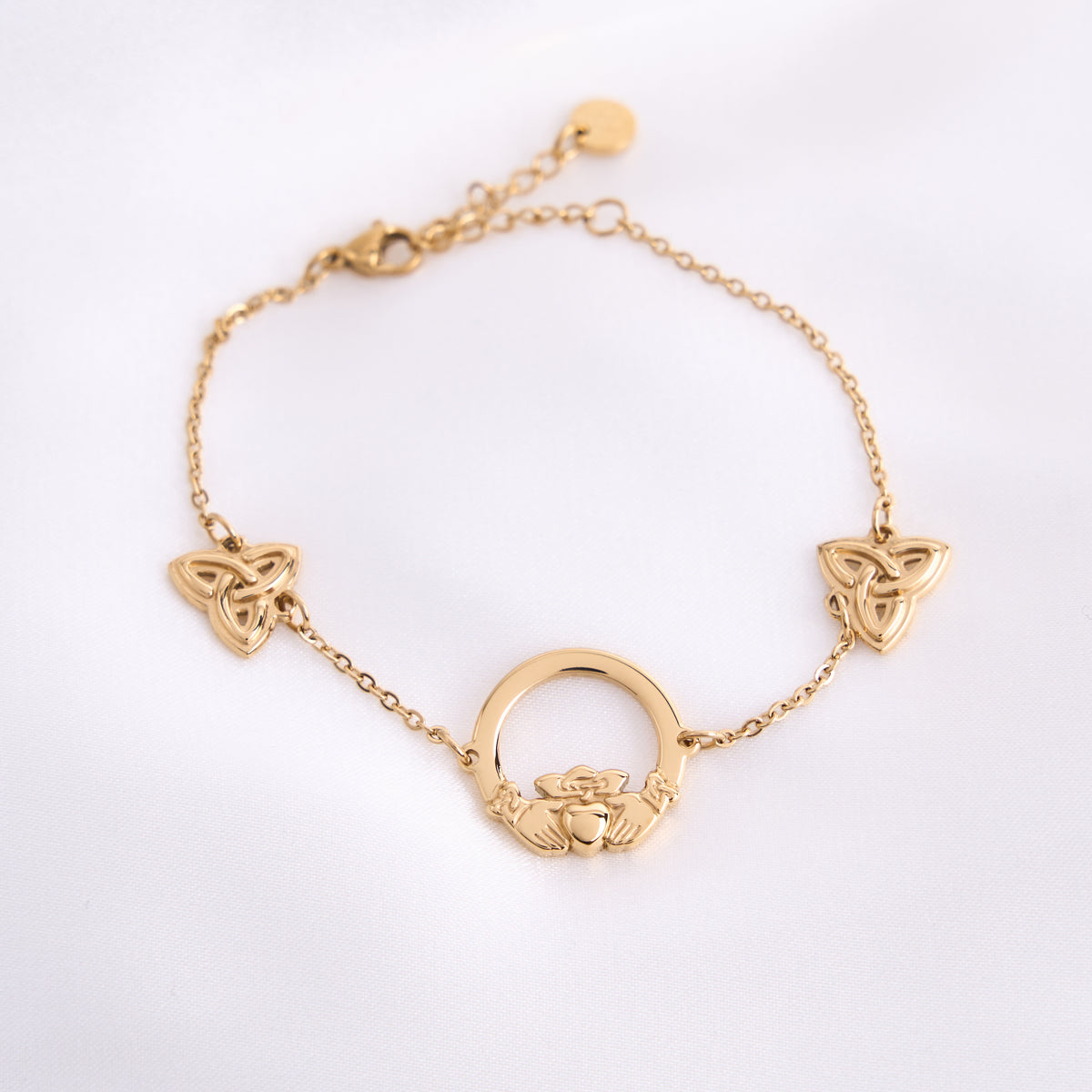 Claddagh Knot Gold Bracelet 