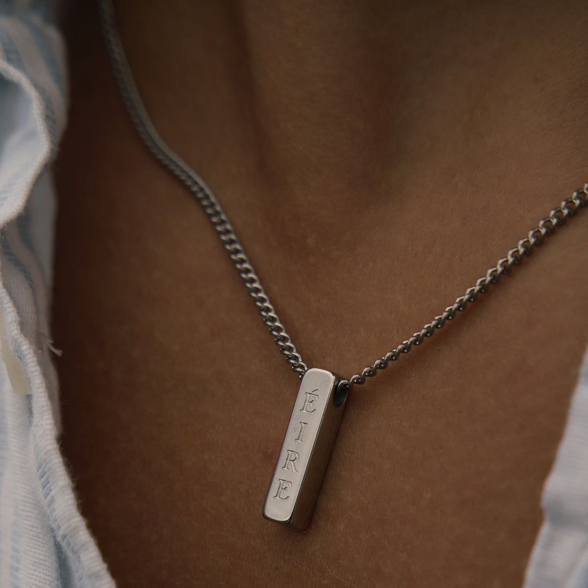 Éire Silver Pendant Necklace