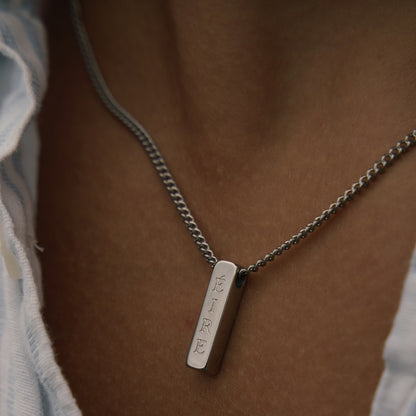 Éire Silver Pendant Necklace