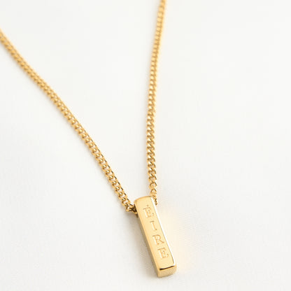Éire Gold Pendant Necklace