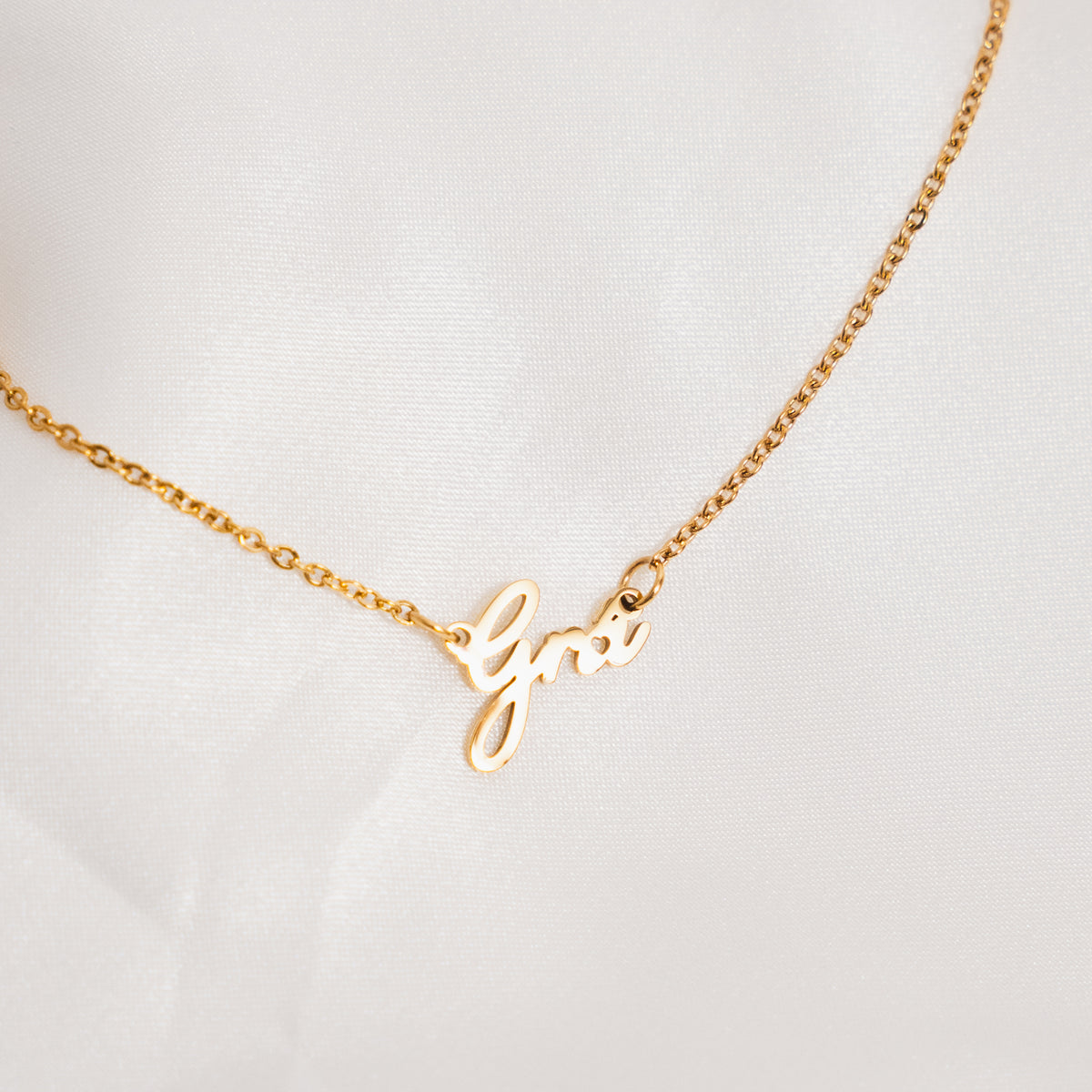 Grá Gold Necklace