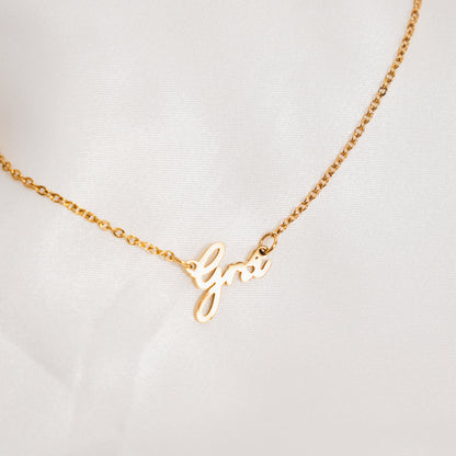 Grá Gold Necklace