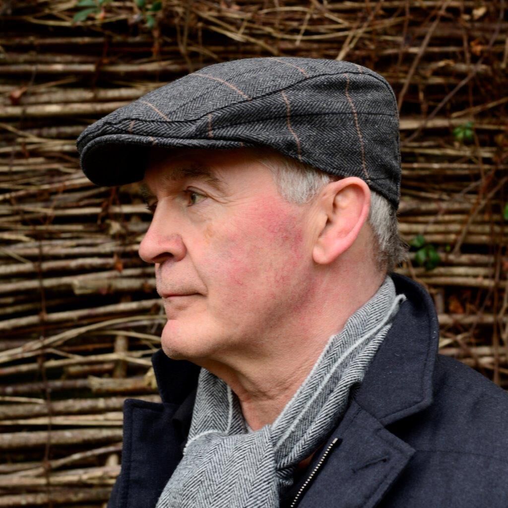 Tweed Hat Traditional Grey Check – Carrolls Irish Gifts