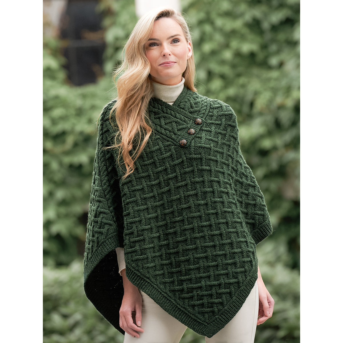 NUA Green Super Soft Merino Poncho 