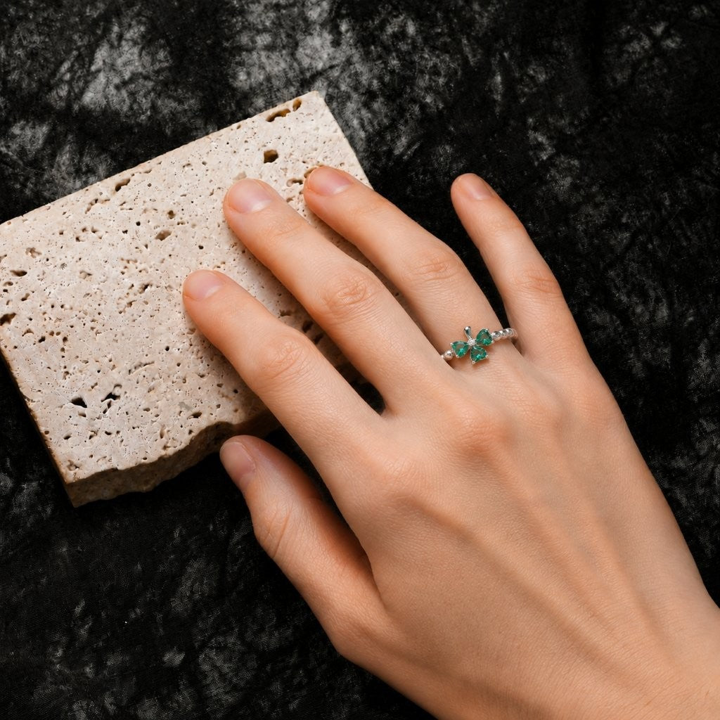 Shamrock Bubble Band Ring