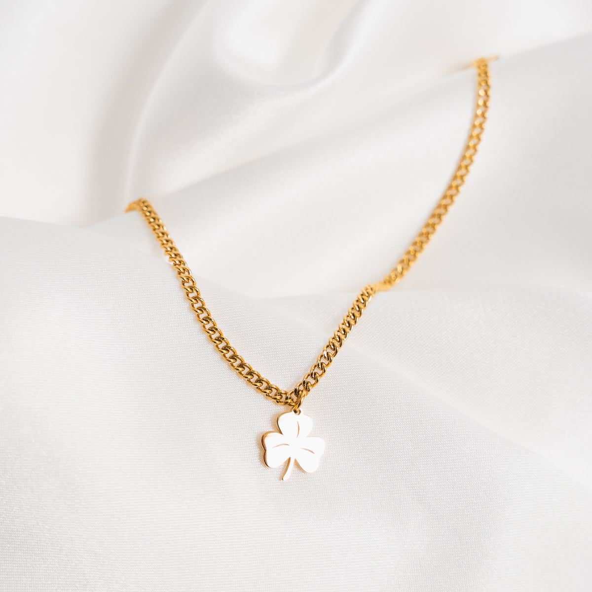 Shamrock Gold Bracelet