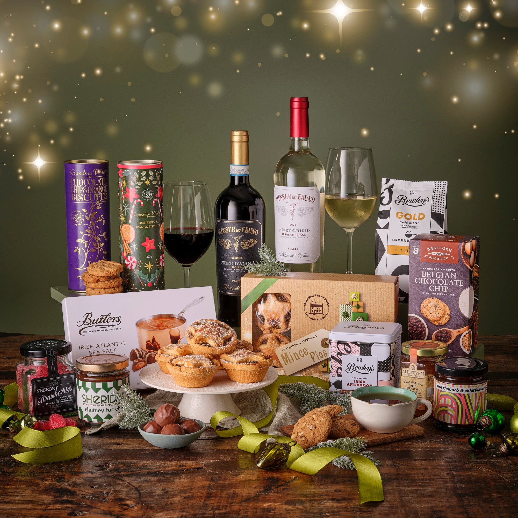 The Classic Irish Food & Wine Hamper