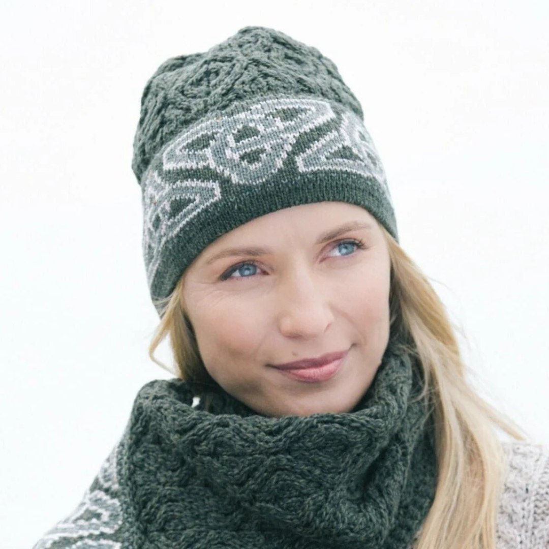 Ladies Aran Celtic Jacquard Green Hat