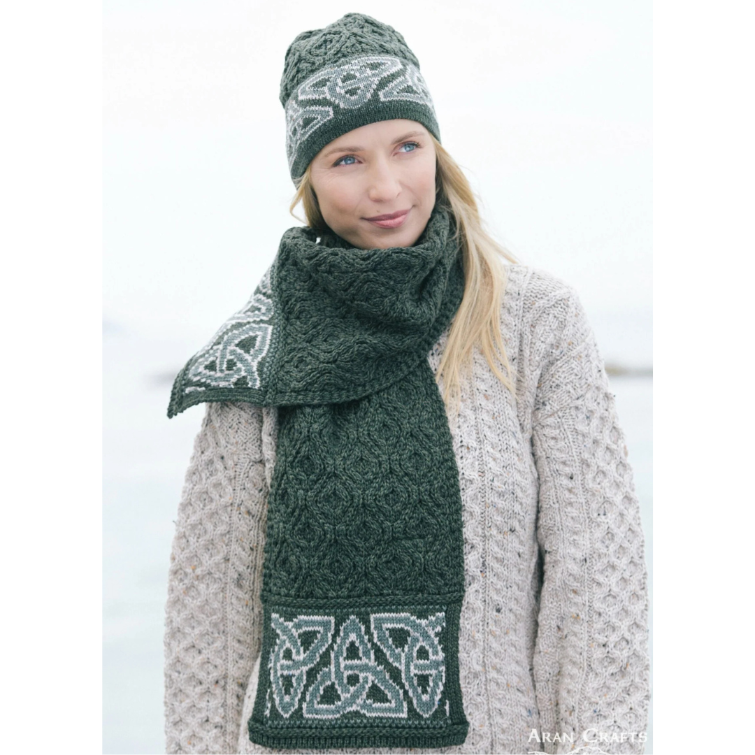 Ladies Aran Celtic Jacquard Green Scarf