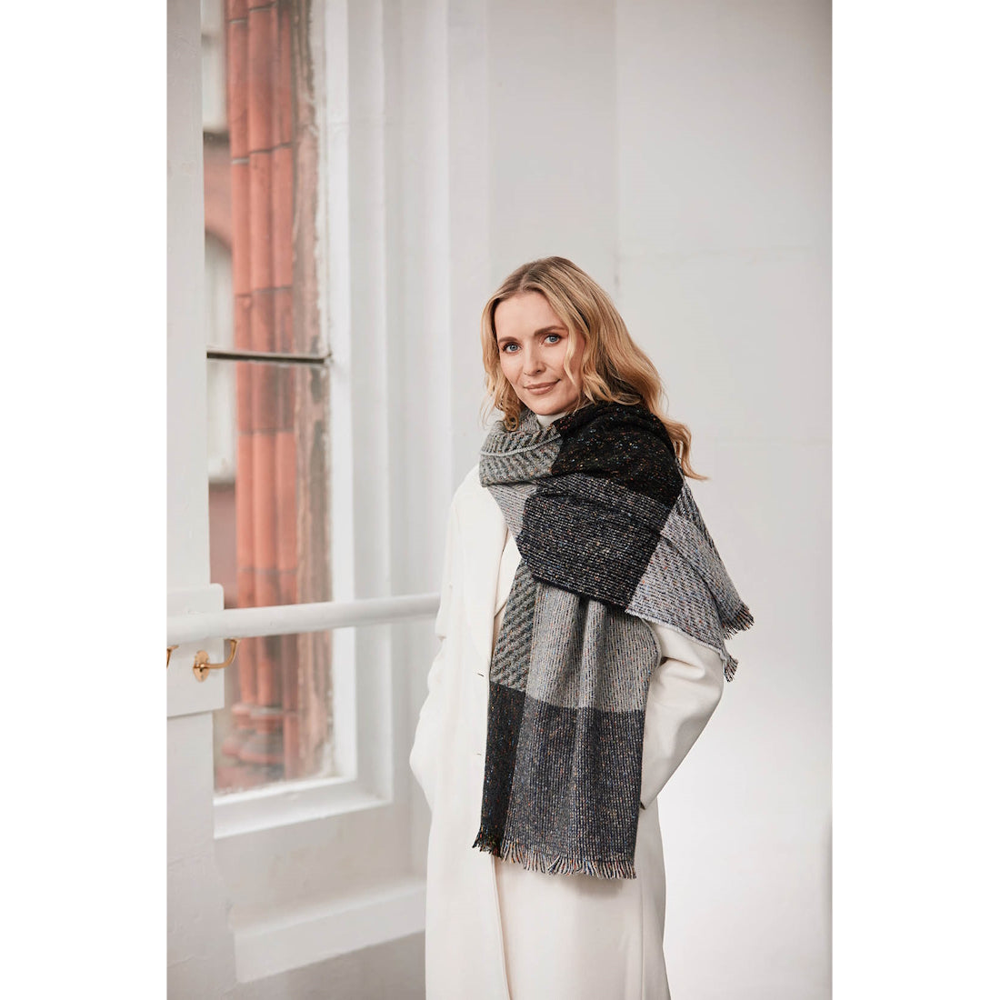Ladies Black & Grey Check Square Twill Scarf